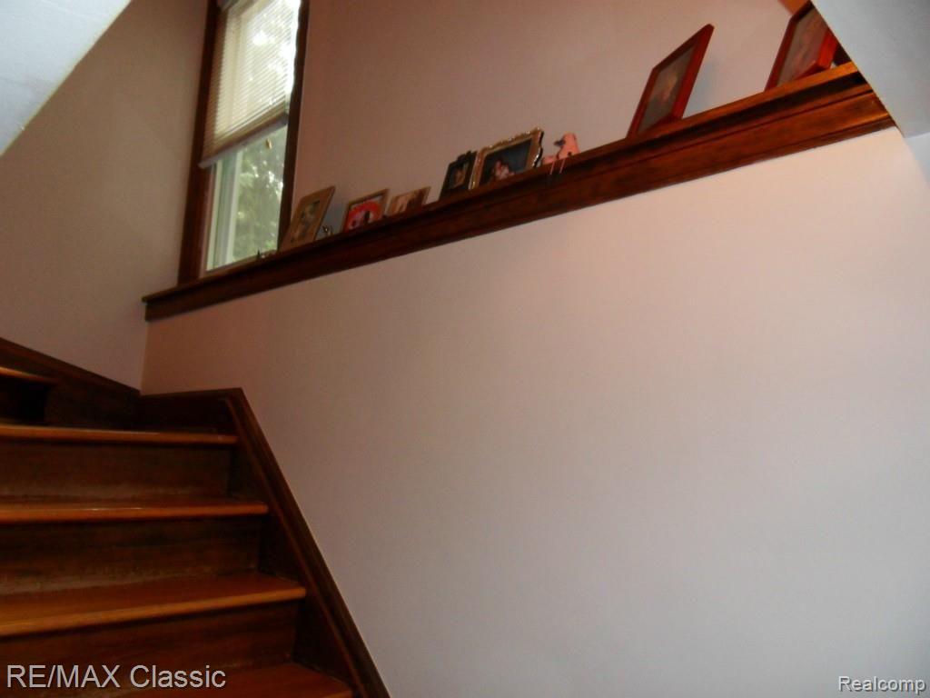 232 Woodside Road Royal Oak, MI 48073 - Photo 41 of 90 SDC15353.jpg