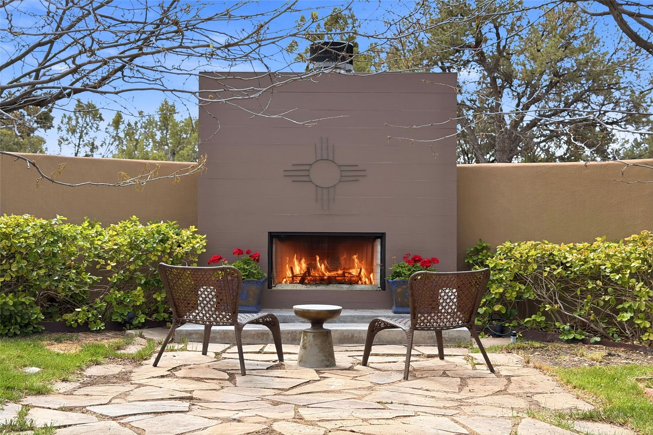 55 Paseo Del Rancho Santa Fe, NM 87506 - Photo 8 of 61