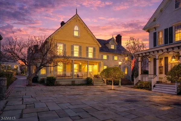 $755,000 | 1 Murray Hill Square, Unit 1, New Providence, NJ 07974