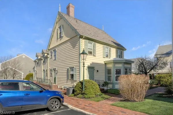 $755,000 | 1 Murray Hill Square, Unit 1, New Providence, NJ 07974