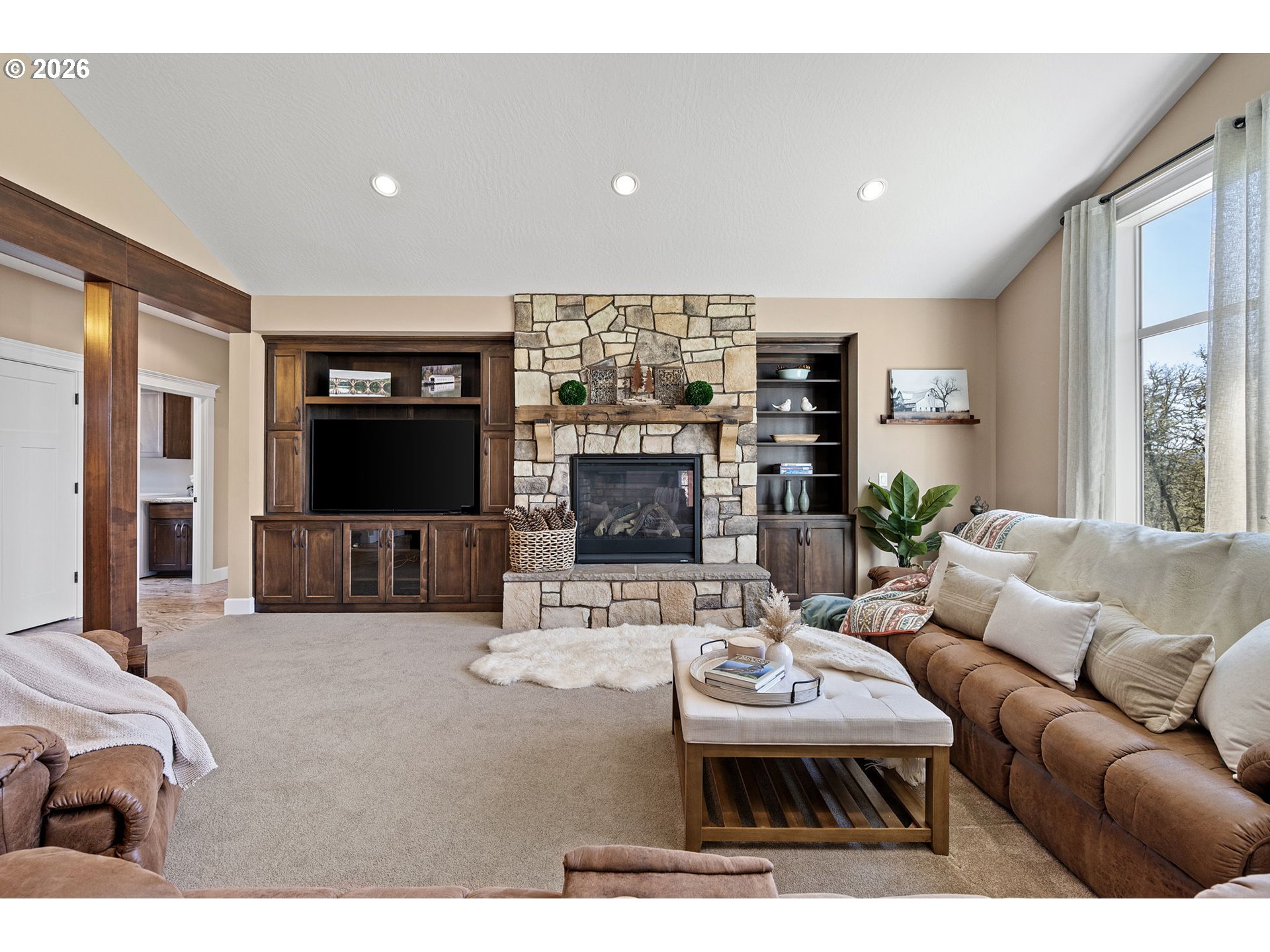 86404 Bailey Hill Road Eugene, OR 97405 - Photo 8 of 48