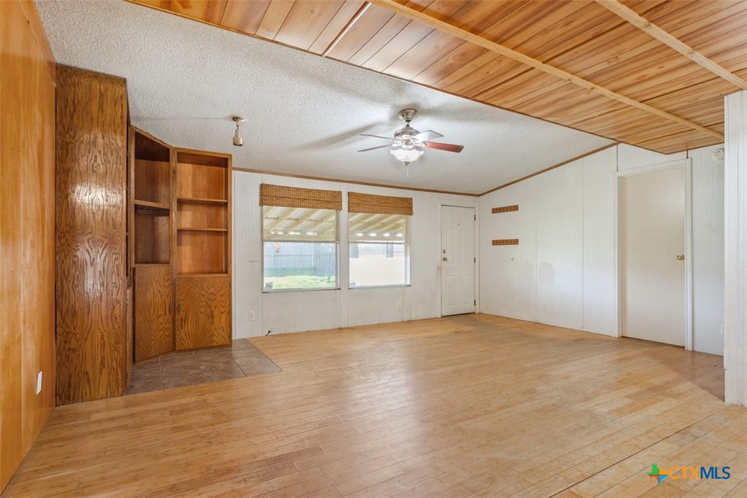 927 Alamo Road Cameron, TX 76520 - Photo 18 of 25