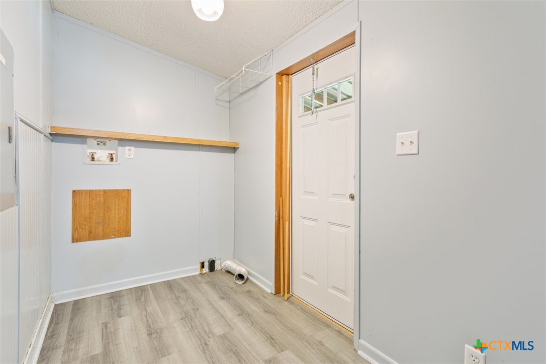 927 Alamo Road Cameron, TX 76520 - Photo 4 of 25