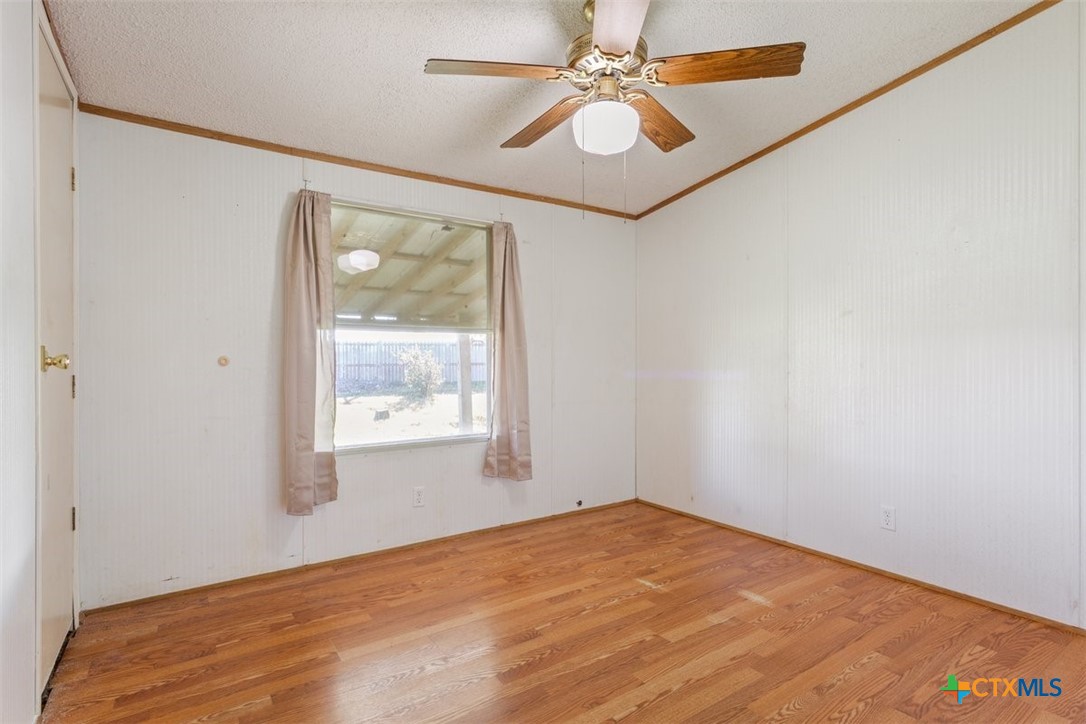 927 Alamo Road Cameron, TX 76520 - Photo 8 of 25