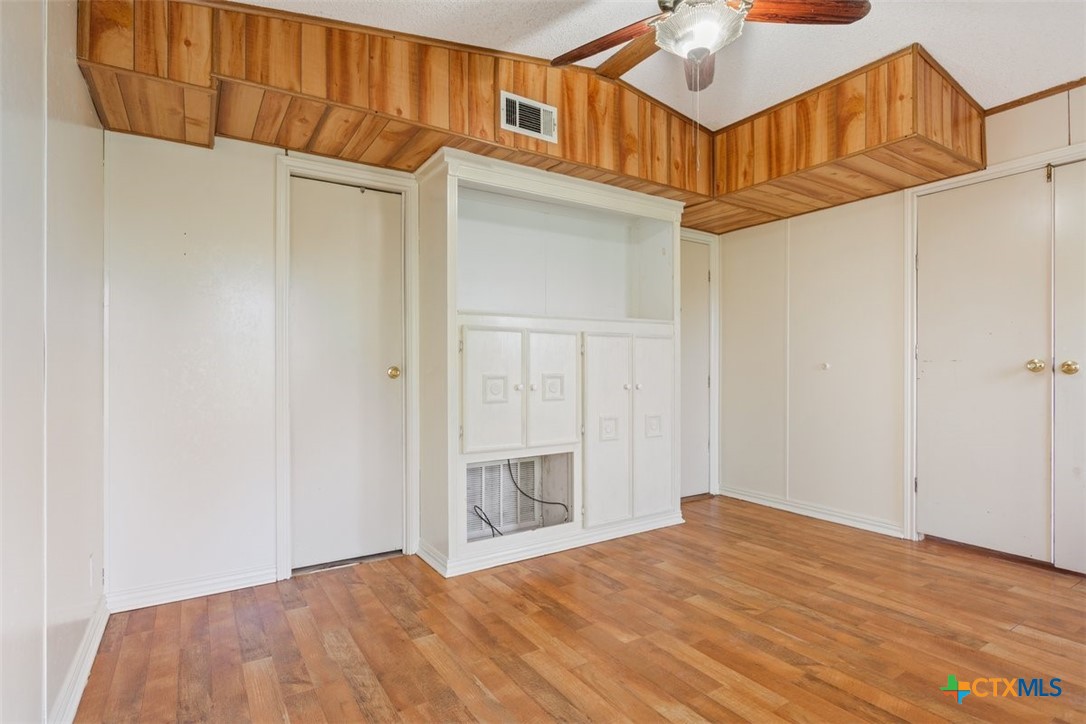 927 Alamo Road Cameron, TX 76520 - Photo 10 of 25