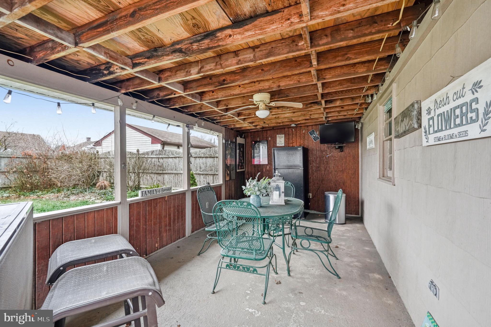 6 Woodbine Avenue Maple Shade, NJ 08052 - Photo 23 of 35 a view of a chairs and table in the patio