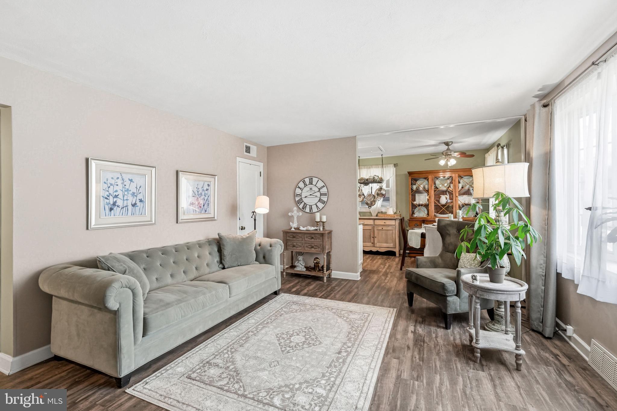 6 Woodbine Avenue Maple Shade, NJ 08052 - Photo 5 of 35 a living room with furniture and a wooden floor