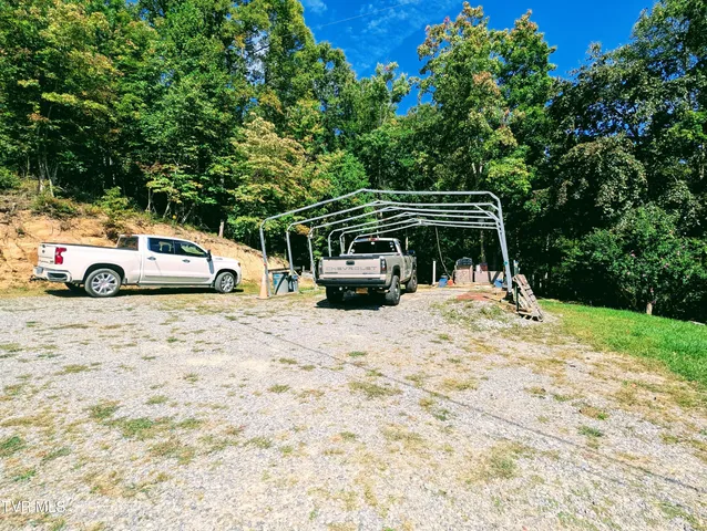 $129,000 | 188 Boggs Hill, Clintwood, VA 24228