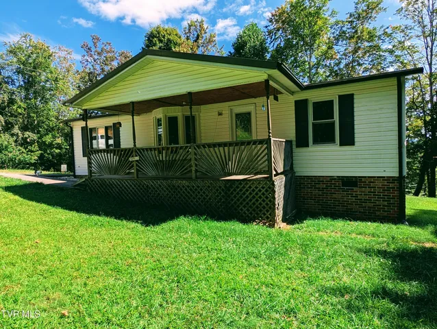 $129,000 | 188 Boggs Hill, Clintwood, VA 24228