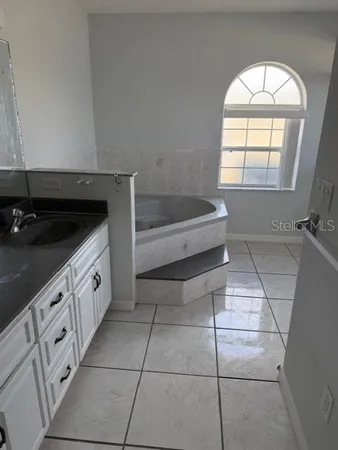 $1,800 | 62 President Lane, Palm Coast, FL 32164
