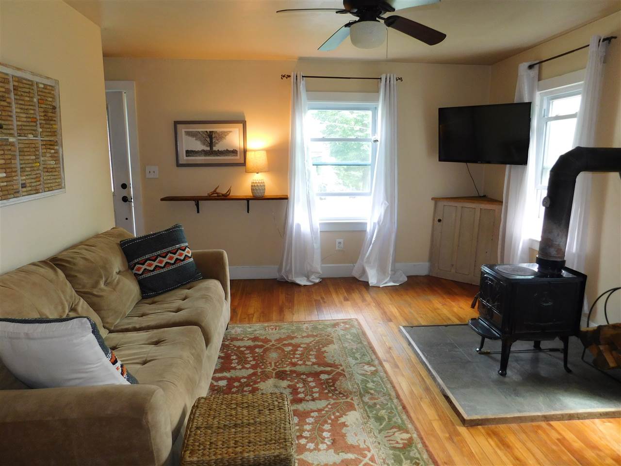 4 Randall Street Springfield, VT 05156 - Photo 3 of 16