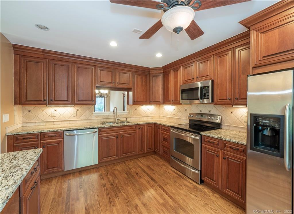 28 Rockmeadow Road, Unit 88 Norwalk, CT 06850 - Photo 1 of 1 This could be your kitchen....