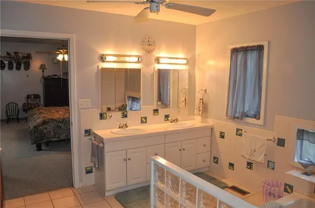 $639,900 | 331 Northeast Hebron Road, Maysville, MO 64469