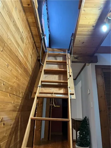 $639,900 | 331 Northeast Hebron Road, Maysville, MO 64469