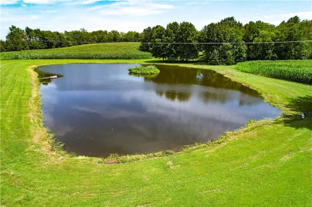 $639,900 | 331 Northeast Hebron Road, Maysville, MO 64469