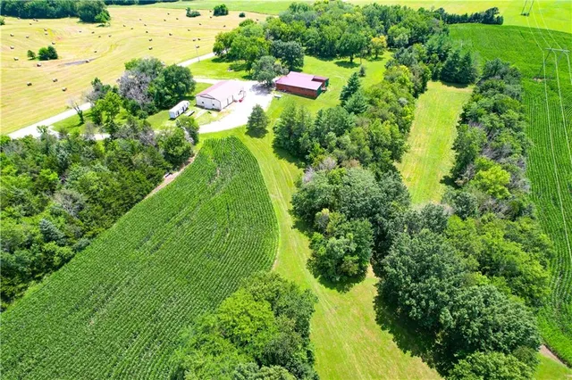 $639,900 | 331 Northeast Hebron Road, Maysville, MO 64469