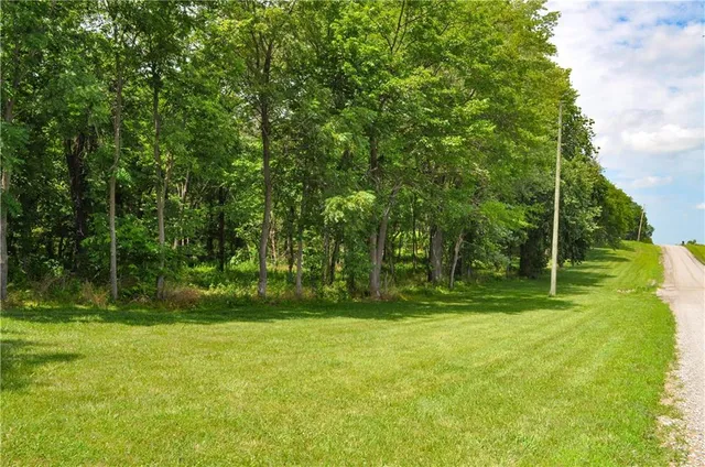 $639,900 | 331 Northeast Hebron Road, Maysville, MO 64469