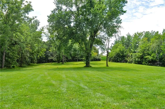 $639,900 | 331 Northeast Hebron Road, Maysville, MO 64469