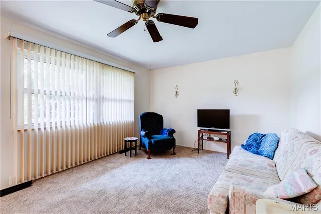 $199,000 | 1420 Nashua Drive, Florissant, MO 63033