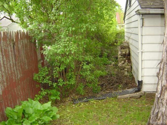 INKSTER GARAGE REAR.JPG