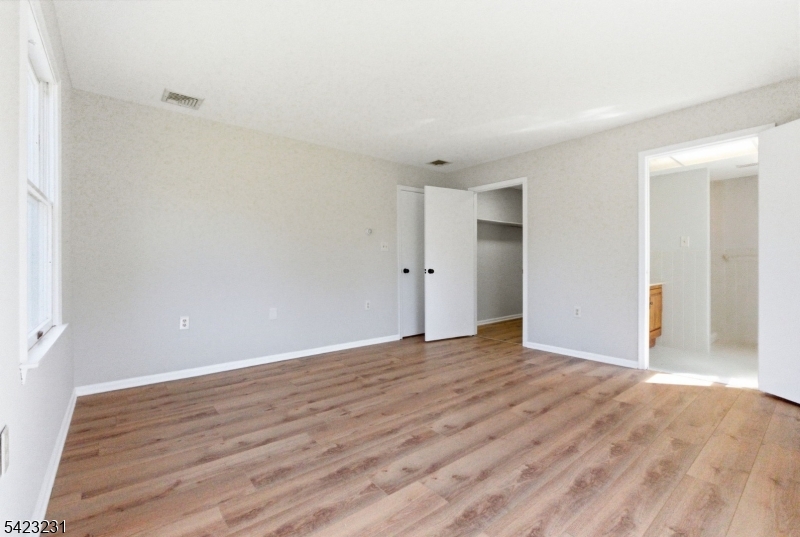 193 Bryans Road Hampton, NJ 08827 - Photo 14 of 33