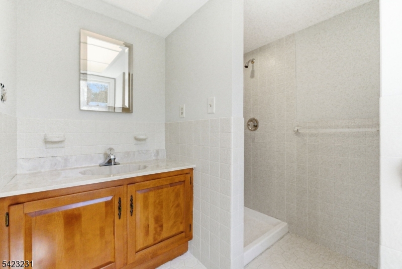 193 Bryans Road Hampton, NJ 08827 - Photo 16 of 33