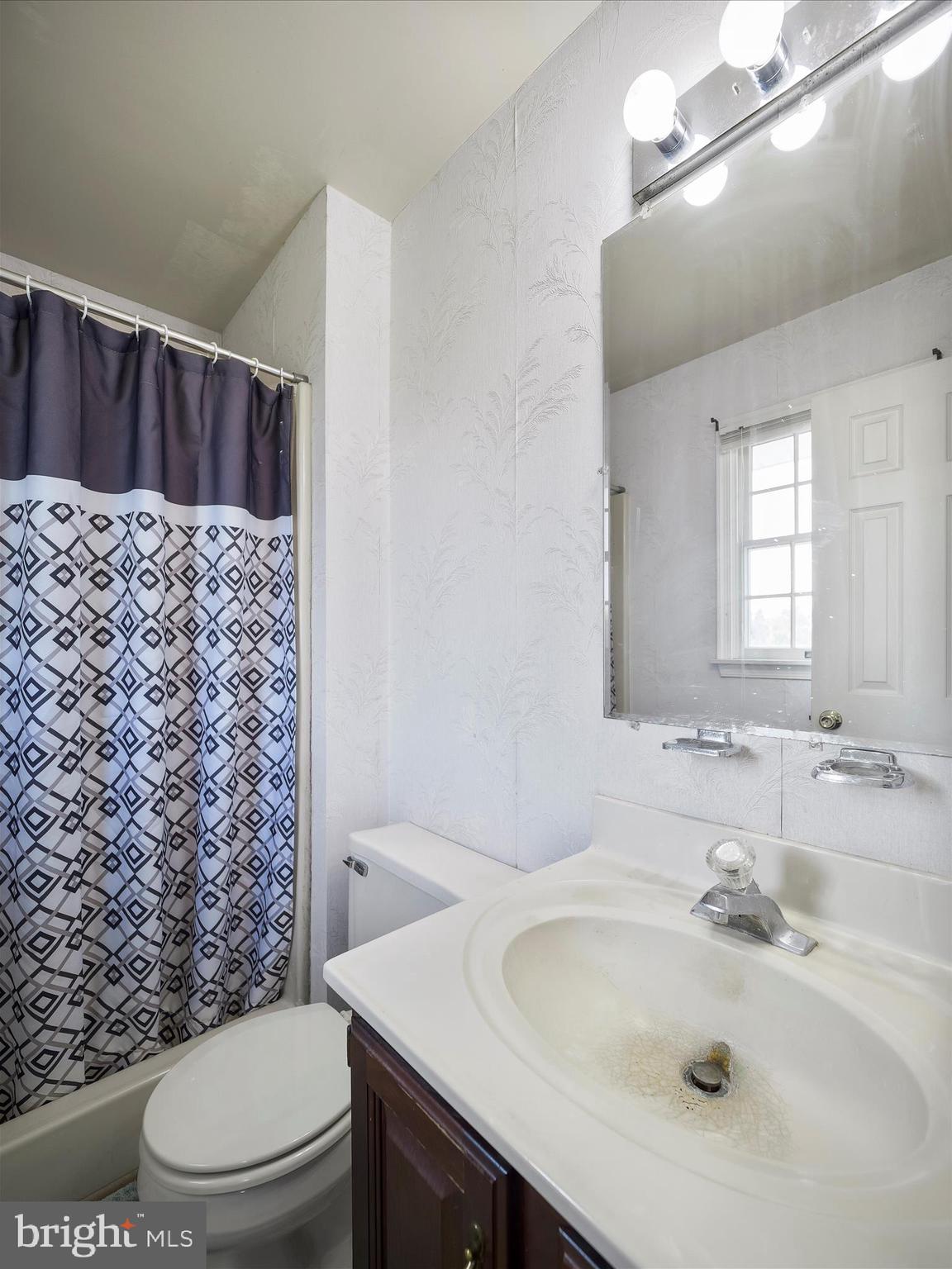 5519 Rice Hollow Road Greencastle, PA 17225 - Photo 23 of 37 Master bath