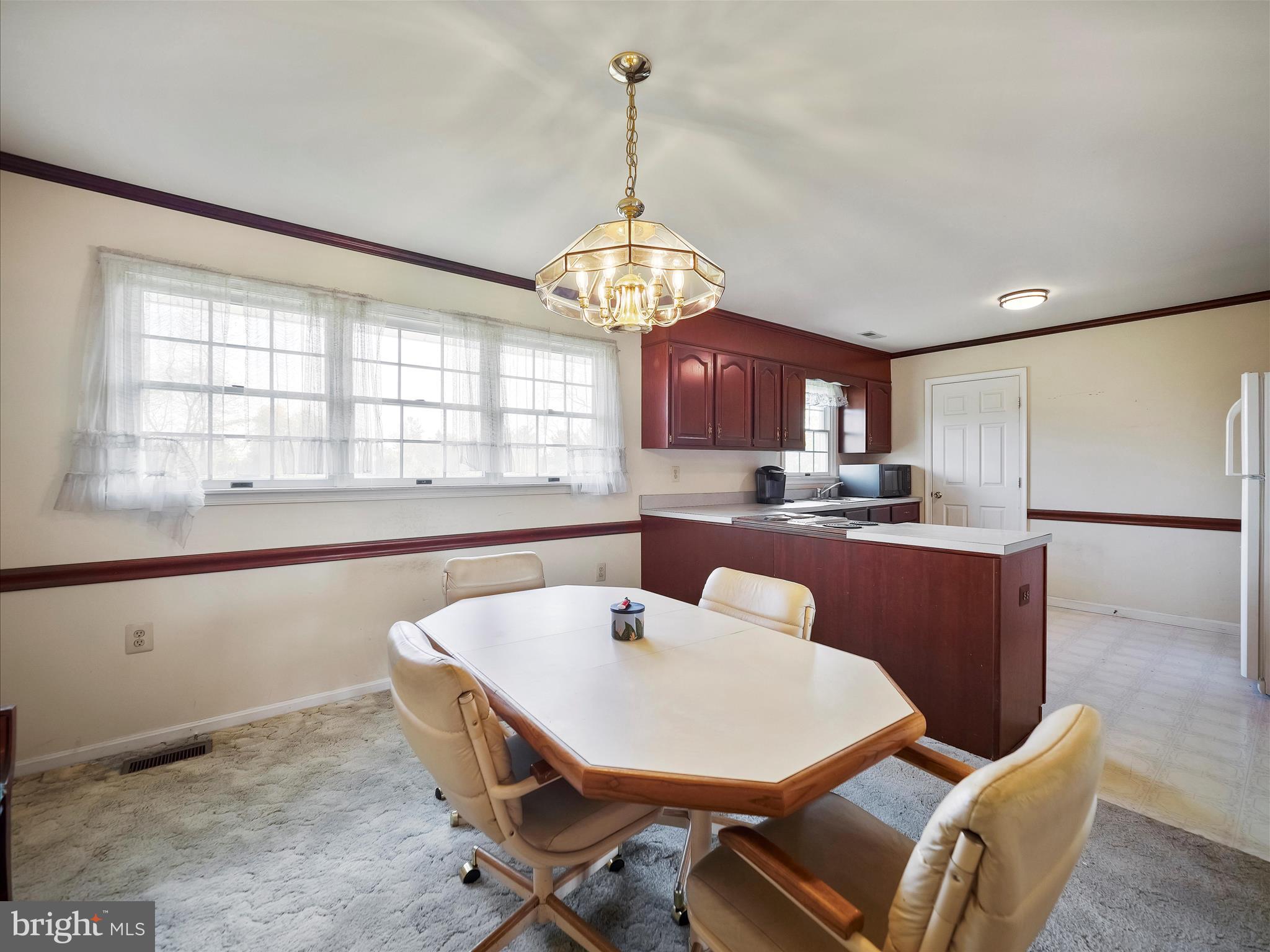 5519 Rice Hollow Road Greencastle, PA 17225 - Photo 8 of 37 Dining room
