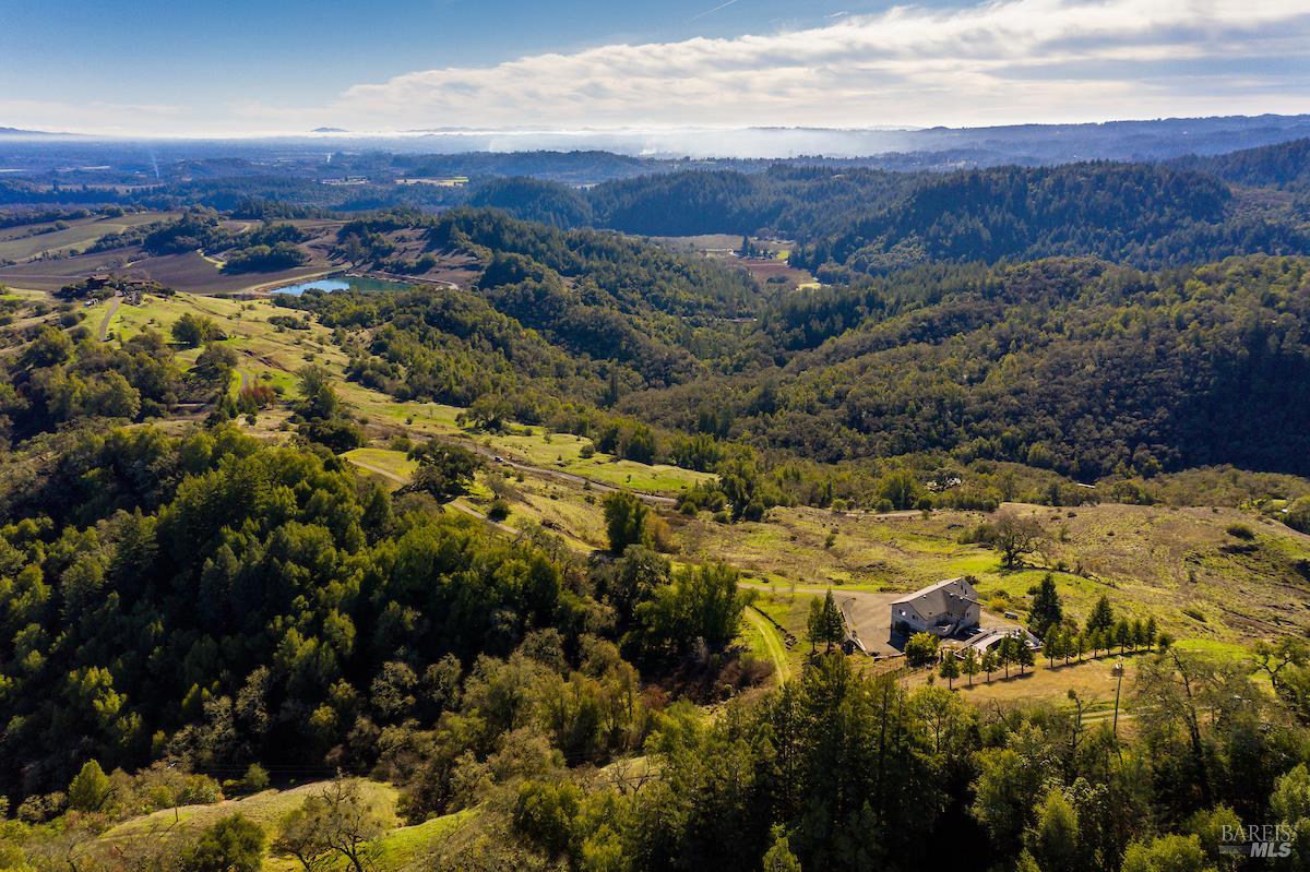 2365 Sweetwater Springs Road Healdsburg, CA 95448 - Photo 13 of 37
