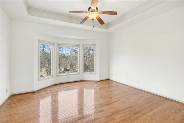 $450,000 | 3508 Northwest 52nd Terrace, Kansas City, MO 64151