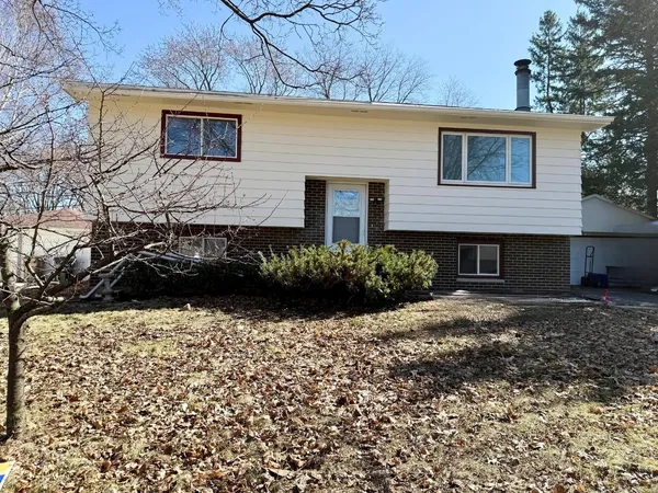 $375,000 | 809 Bewick Drive, Madison, WI 53714