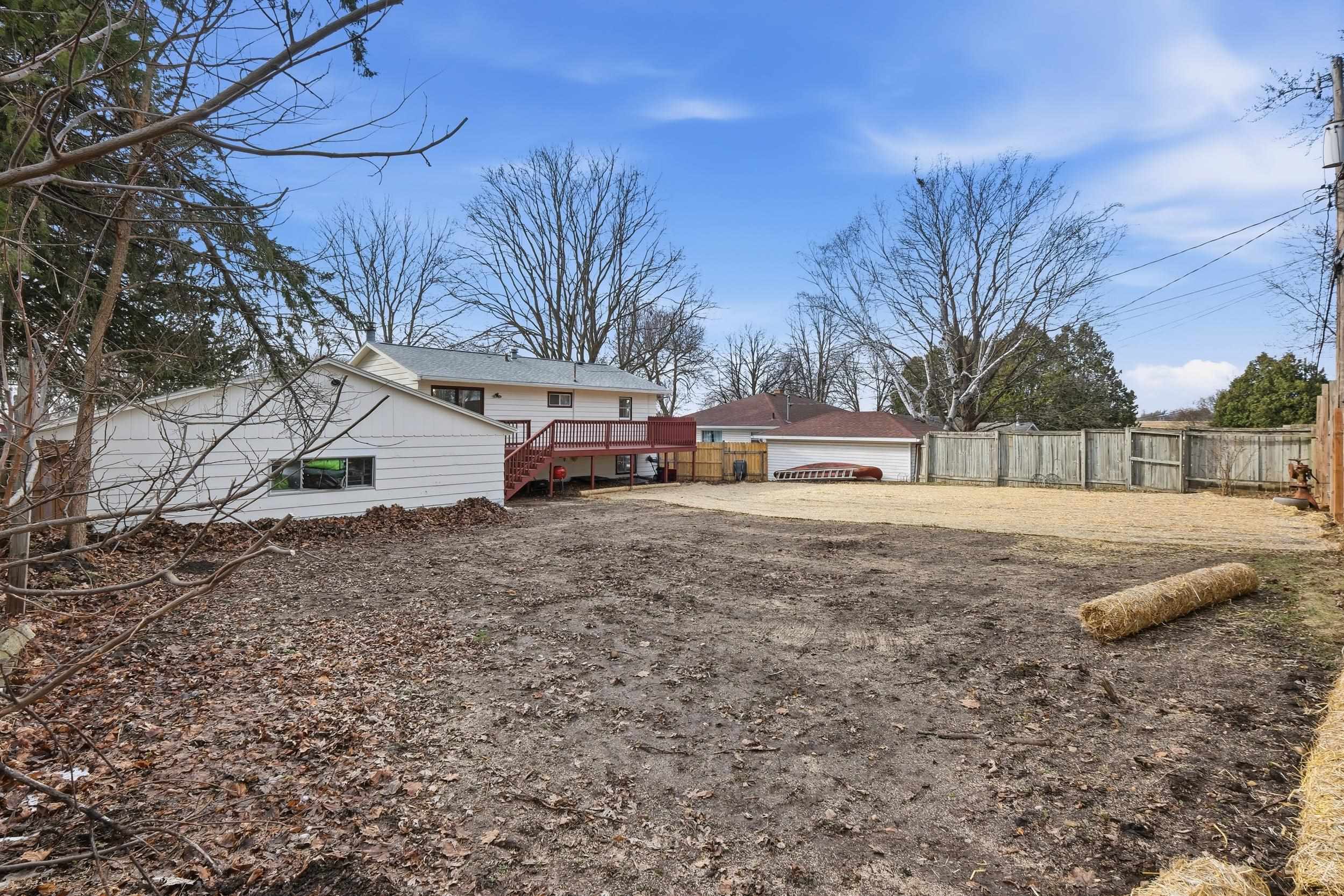 809 Bewick Drive Madison, WI 53714 - Photo 32 of 45