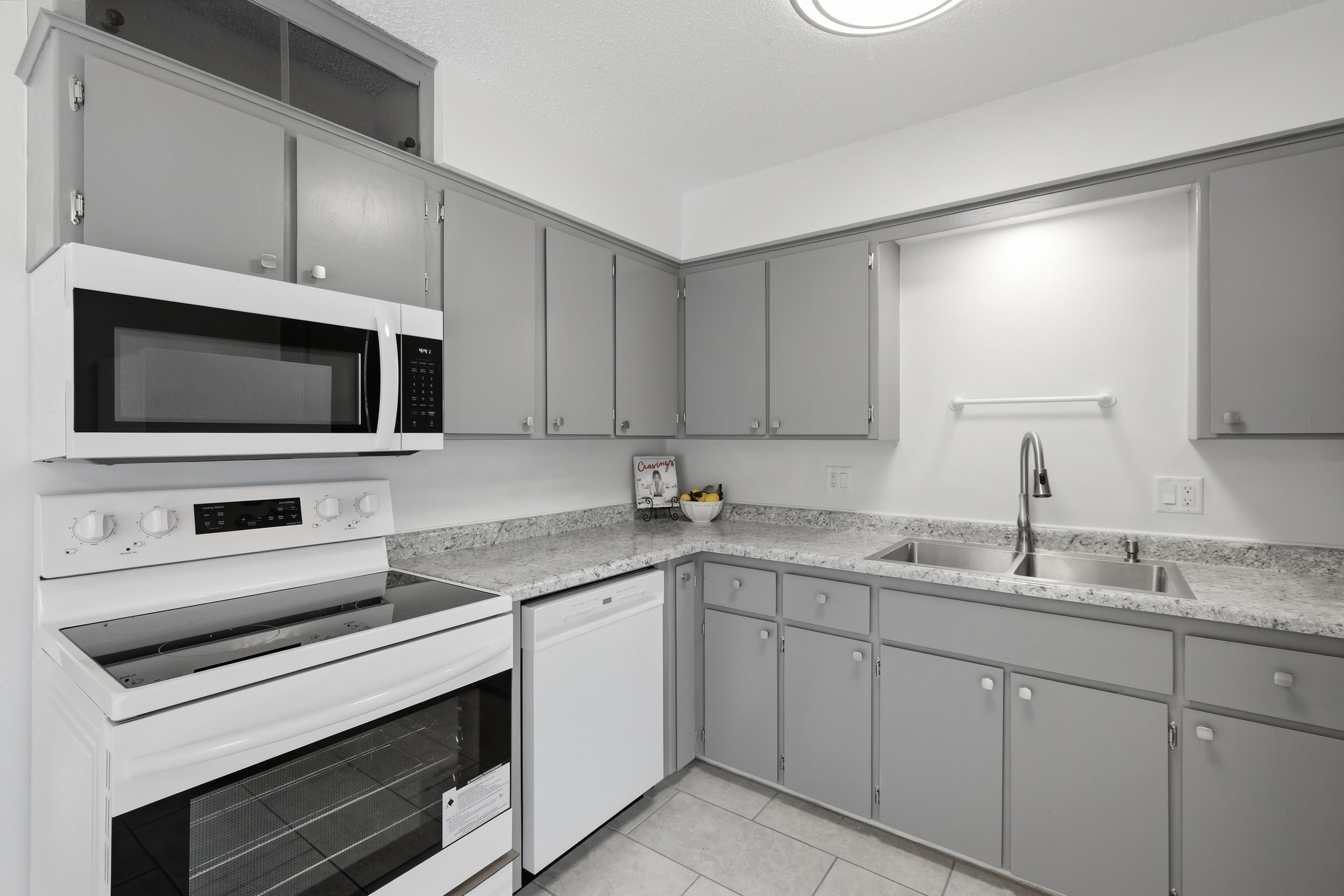 809 Bewick Drive Madison, WI 53714 - Photo 10 of 45