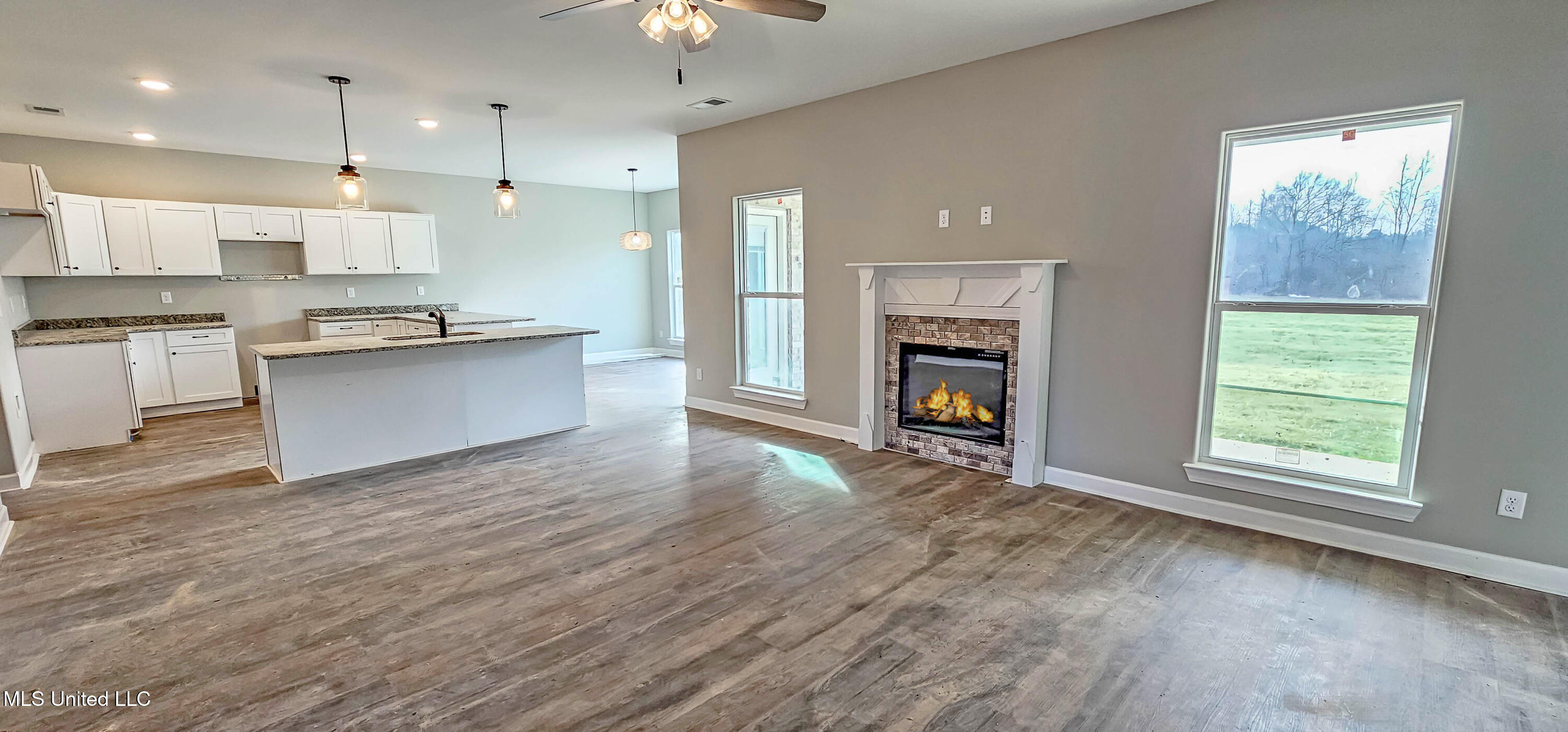 200 Rossville Road Holly Springs, MS 38635 - Photo 5 of 24 Great Room