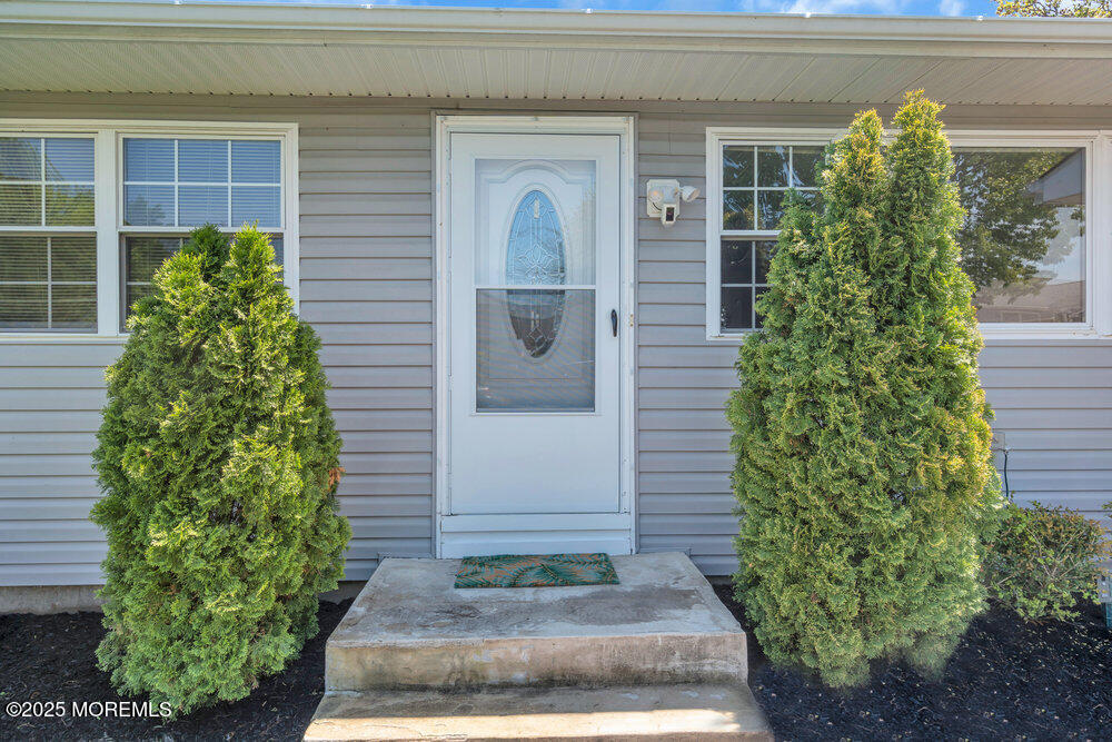 37 Bimini Road Brick, NJ 08723 - Photo 4 of 41 009_dsc07352_665