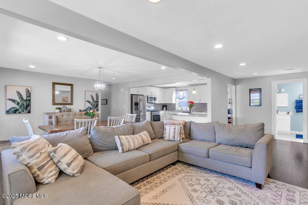 37 Bimini Road Brick, NJ 08723 - Photo 8 of 41 017_dsc07107_462