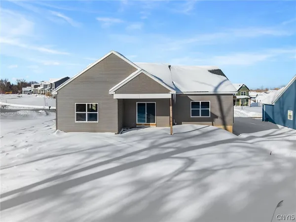 $549,900 | 216 Lexi Lane, Van Buren, NY 13027