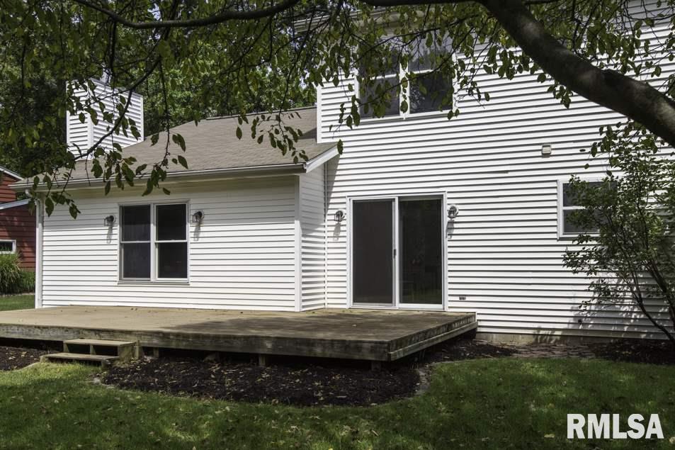 422 West Timber Ridge Drive Peoria, IL 61615 - Photo 8 of 34 Gallery Image 8