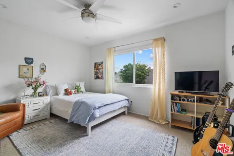 $1,950,000 | 5481 Katherine Avenue, Sherman Oaks, CA 91401