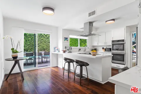 $1,950,000 | 5481 Katherine Avenue, Sherman Oaks, CA 91401