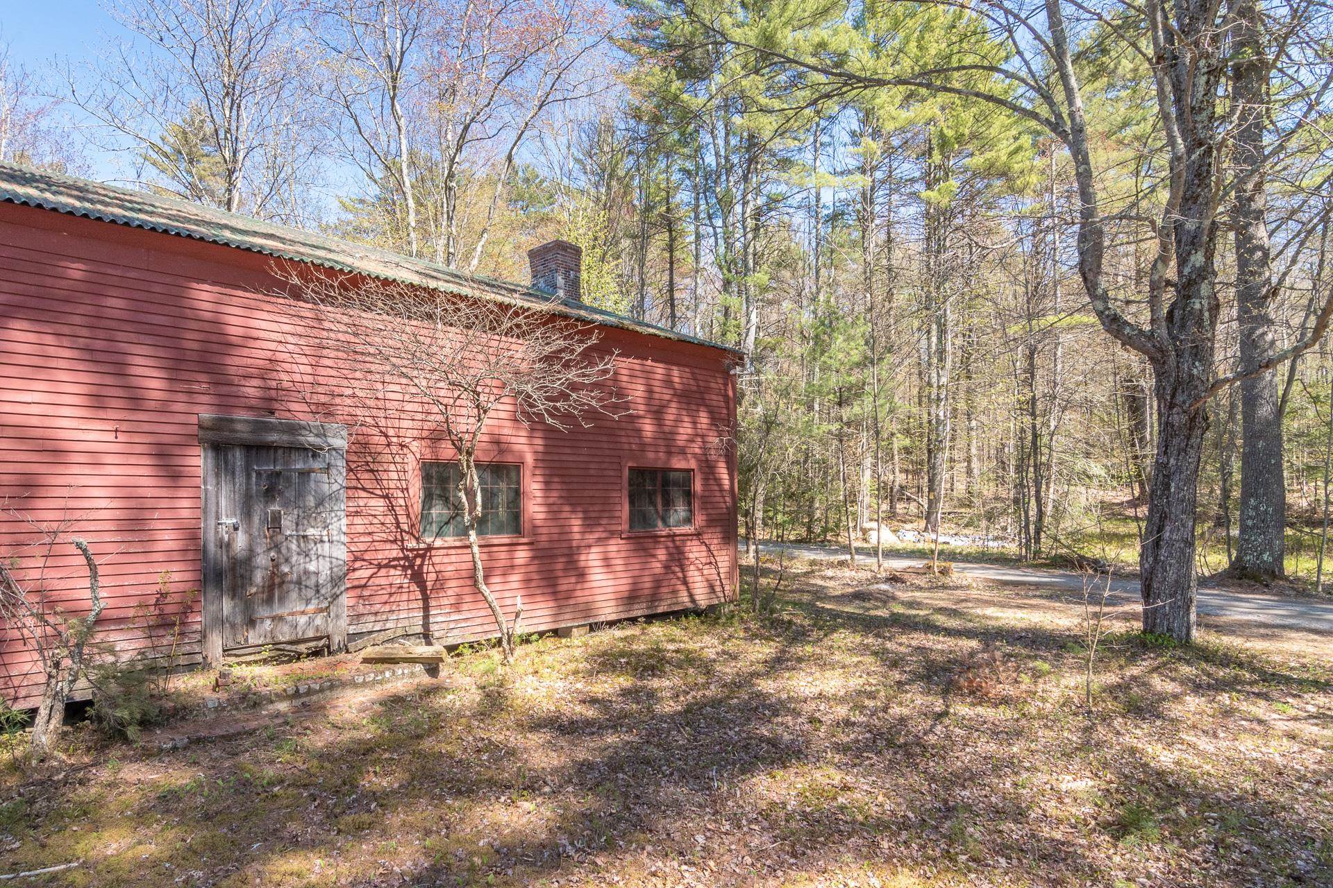 Tuttle Road Meredith, NH 03253 - Photo 20 of 34 Gallery Image 20