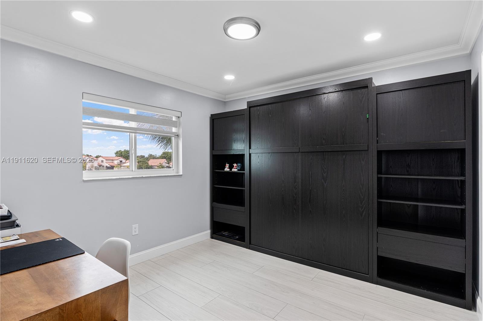 5262 Southwest 153rd Court Miami, FL 33185 - Photo 23 of 47