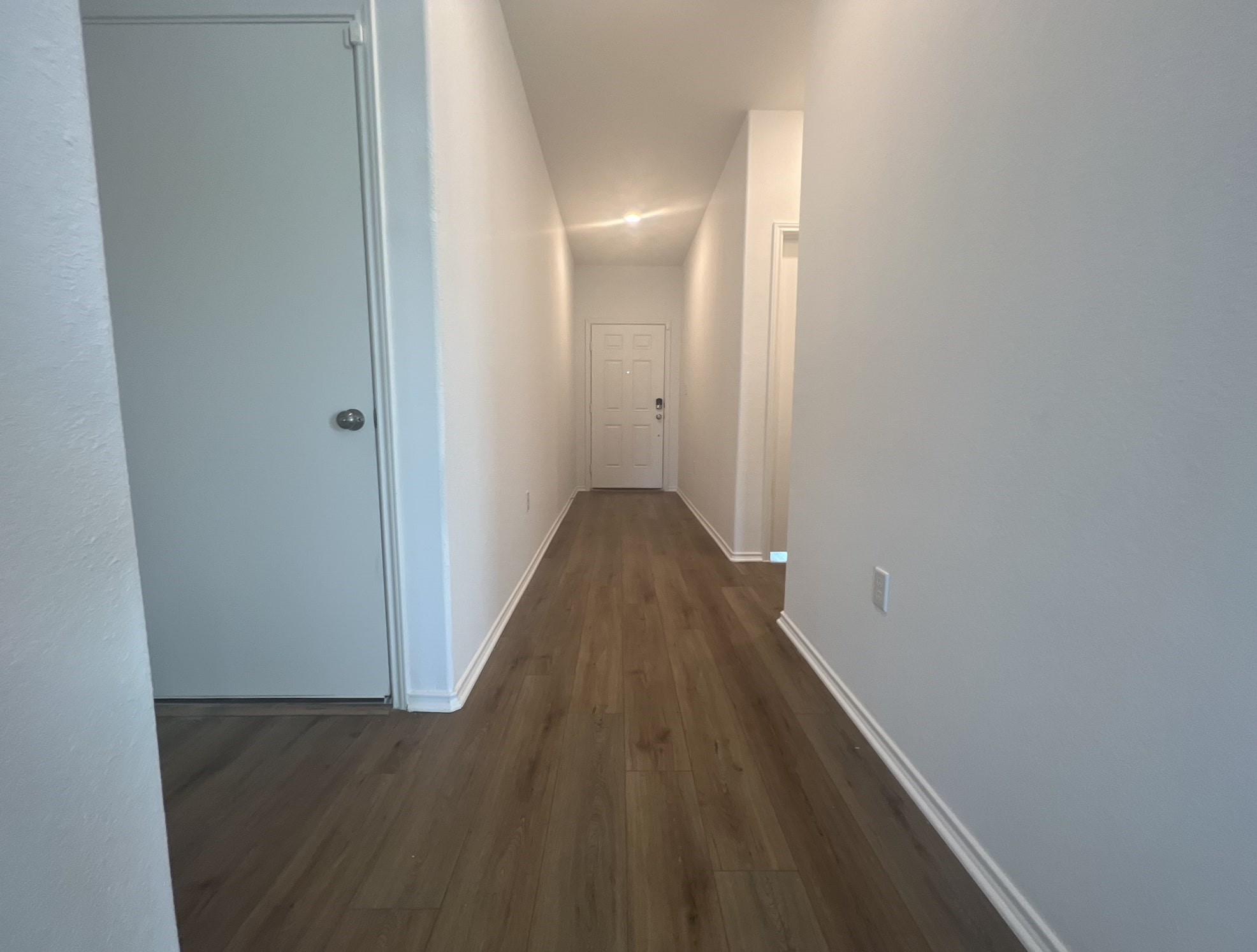 13721 Menard Way Elgin, TX 78621 - Photo 17 of 20 Gallery Image 17