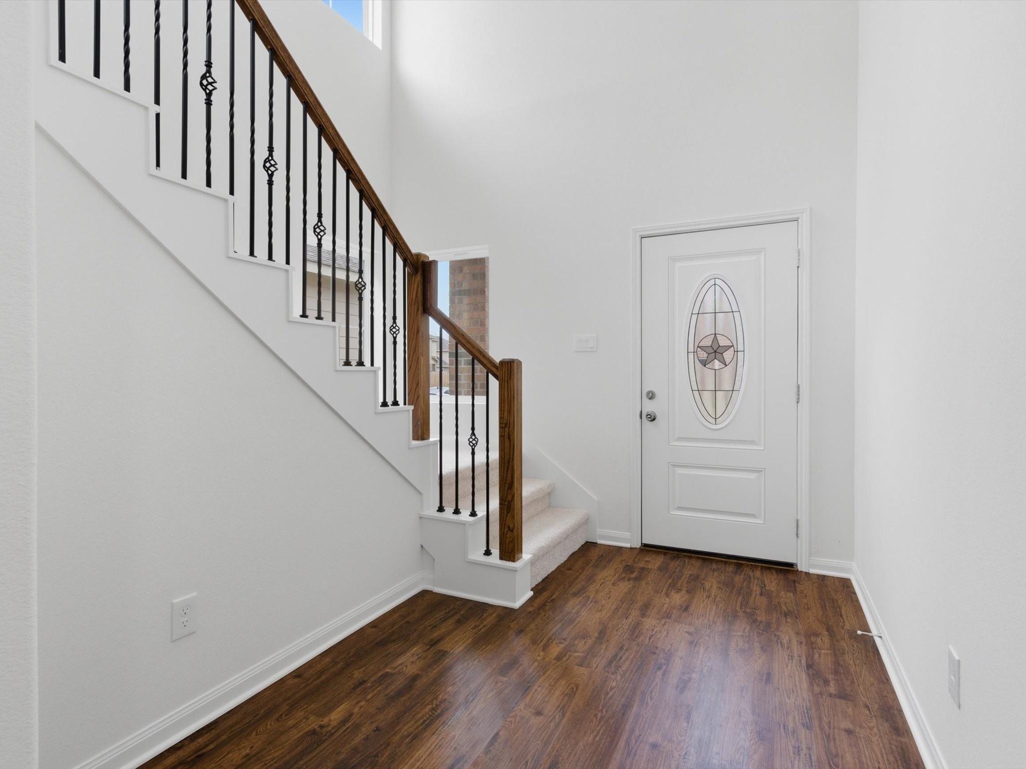 2803 Topiary Lane Houston, TX 77014 - Photo 8 of 31