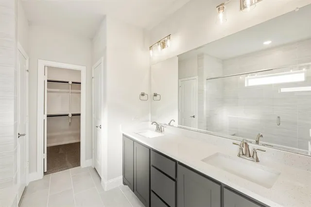 $430,000 | 175 Creekside Drive, Sanger, TX 76266