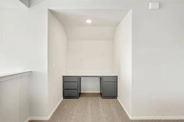 $430,000 | 175 Creekside Drive, Sanger, TX 76266