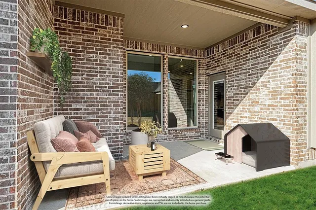 $430,000 | 175 Creekside Drive, Sanger, TX 76266