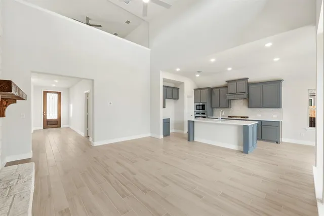 $430,000 | 175 Creekside Drive, Sanger, TX 76266