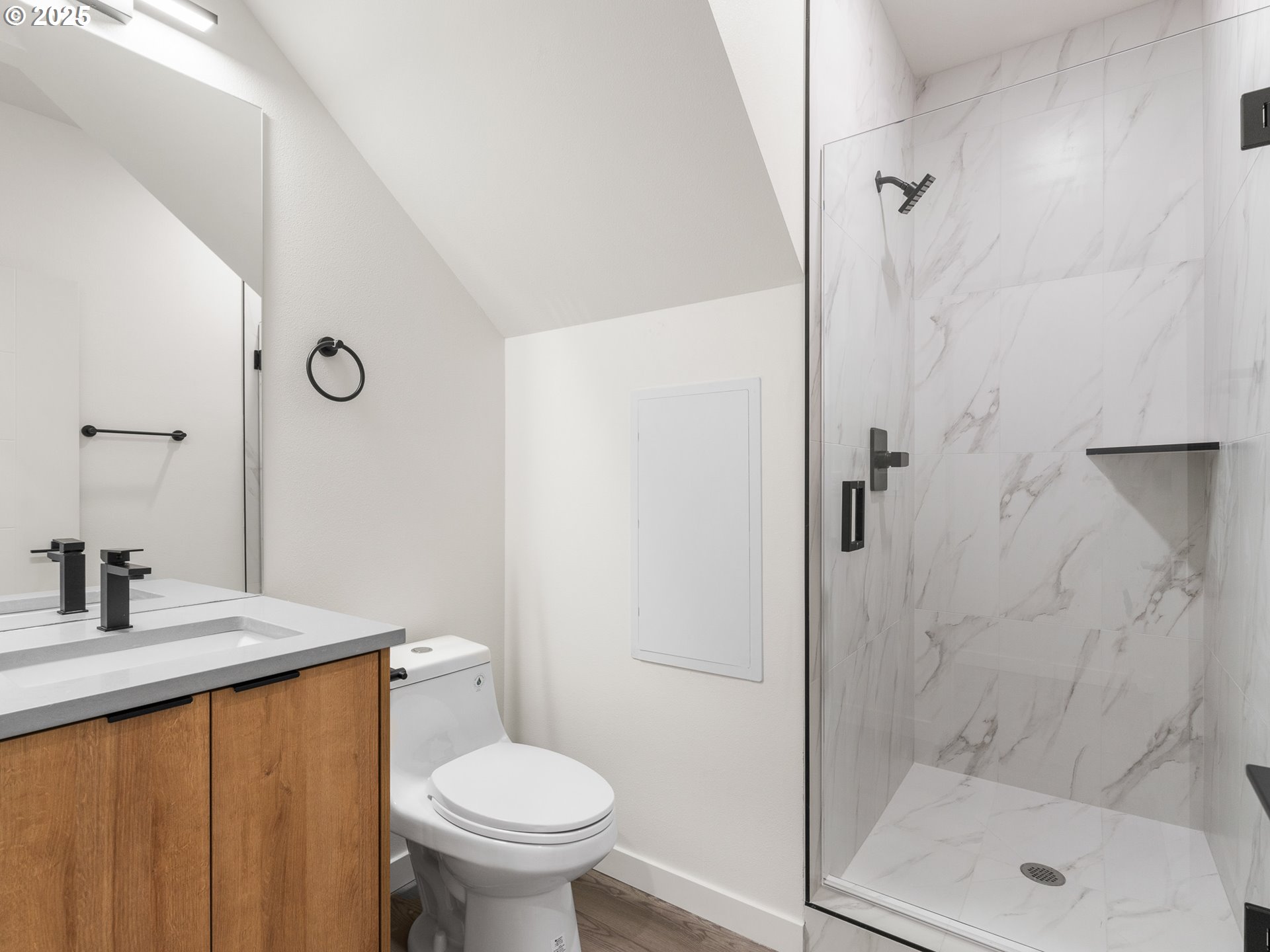 1327 Northeast 46th Avenue, Unit 6 Portland, OR 97213 - Photo 6 of 15