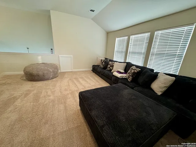 $2,600 | 120 Wickersham, Boerne, TX 78015